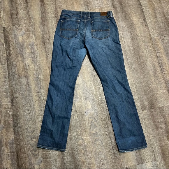 Women's Blue Jeans - Picture 4 of 7
